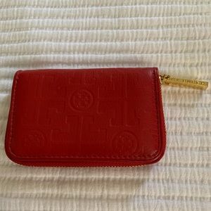 Authentic Tory Burch Res Leather Zip Around Coin Purse with Key Ring